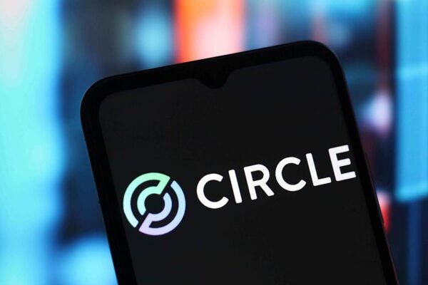 Circle выходит на IPO: USDC стейблкоин готовится к листингу на NYSE