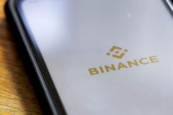 Binance Square запускает прямые трансляции для трейдеров: новая платформа для обучения и аналитики криптовалют