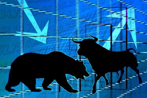 Биткоин: Слабый рост, продажа китов и консолидация рынка – что ждет BTC в ближайшее время?